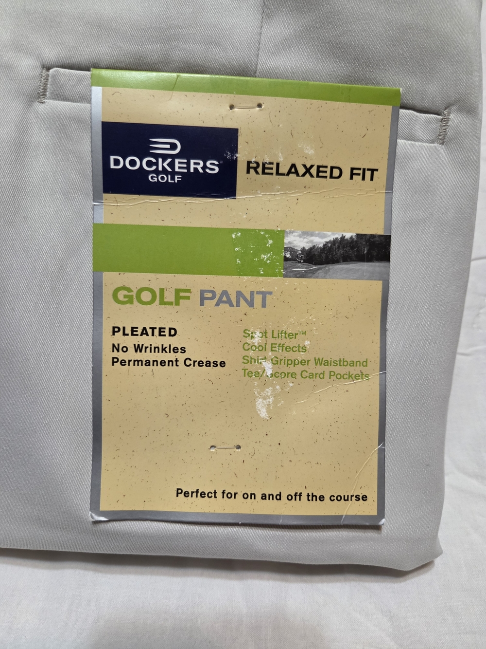 NWT Dockers Golf Pants Men's 40x30 Relaxed Fit Pleated Beige Khaki Performance